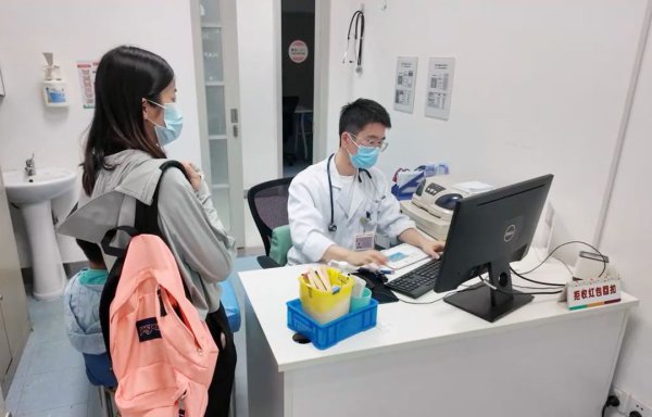 晚上也能看门诊，还有大众号？上海市儿童病院夜门诊扩容
